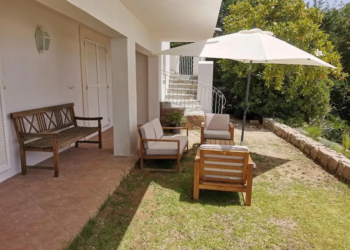 Via Serena Apartment *